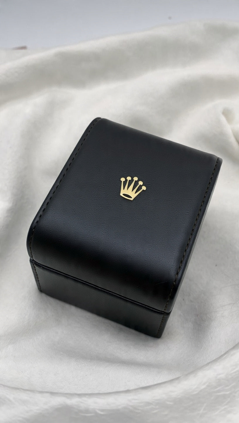 Royal Cellini 4084 Square 18k 1978