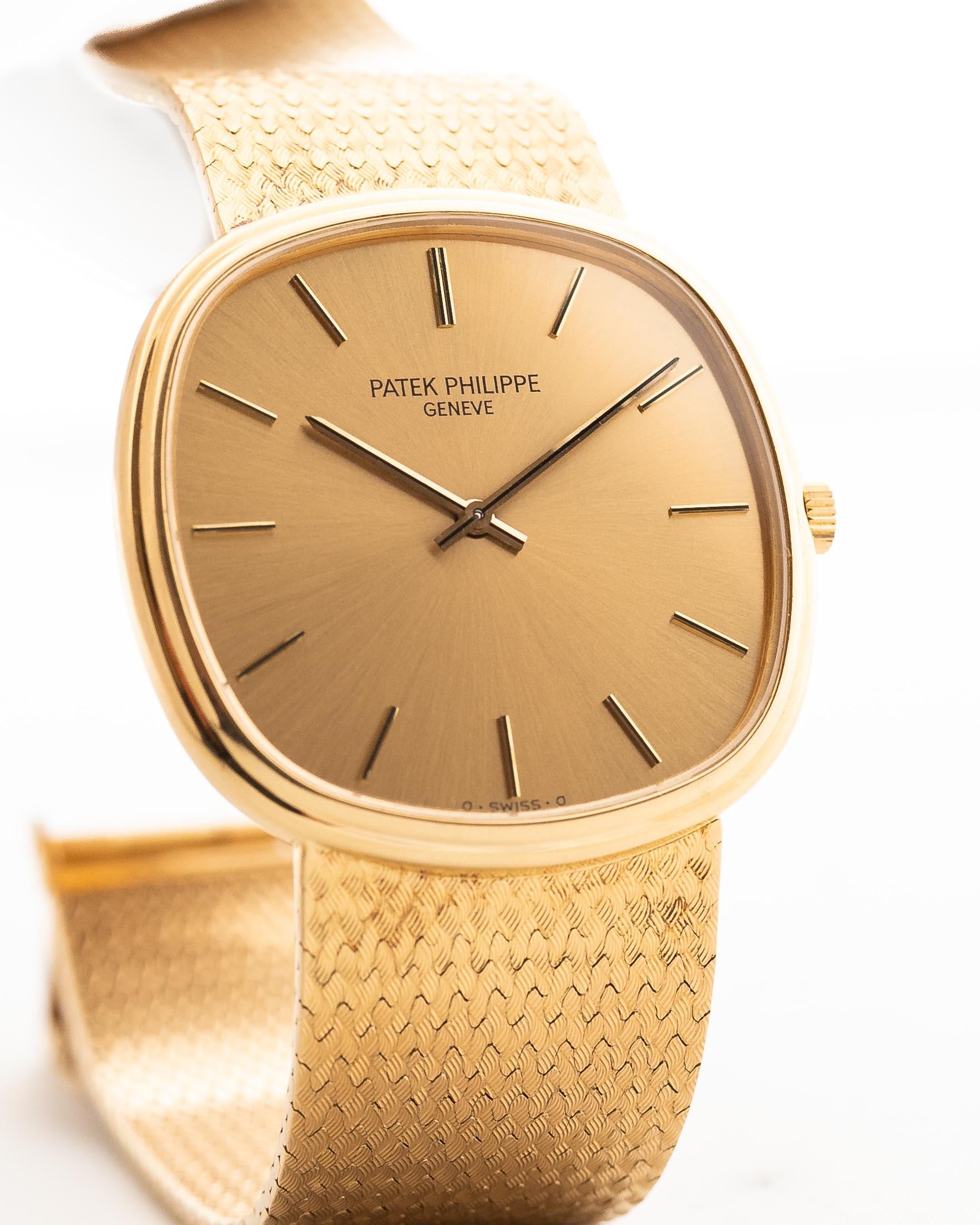 Patek-Philippe 18k Gold M96s Royal Look RR View