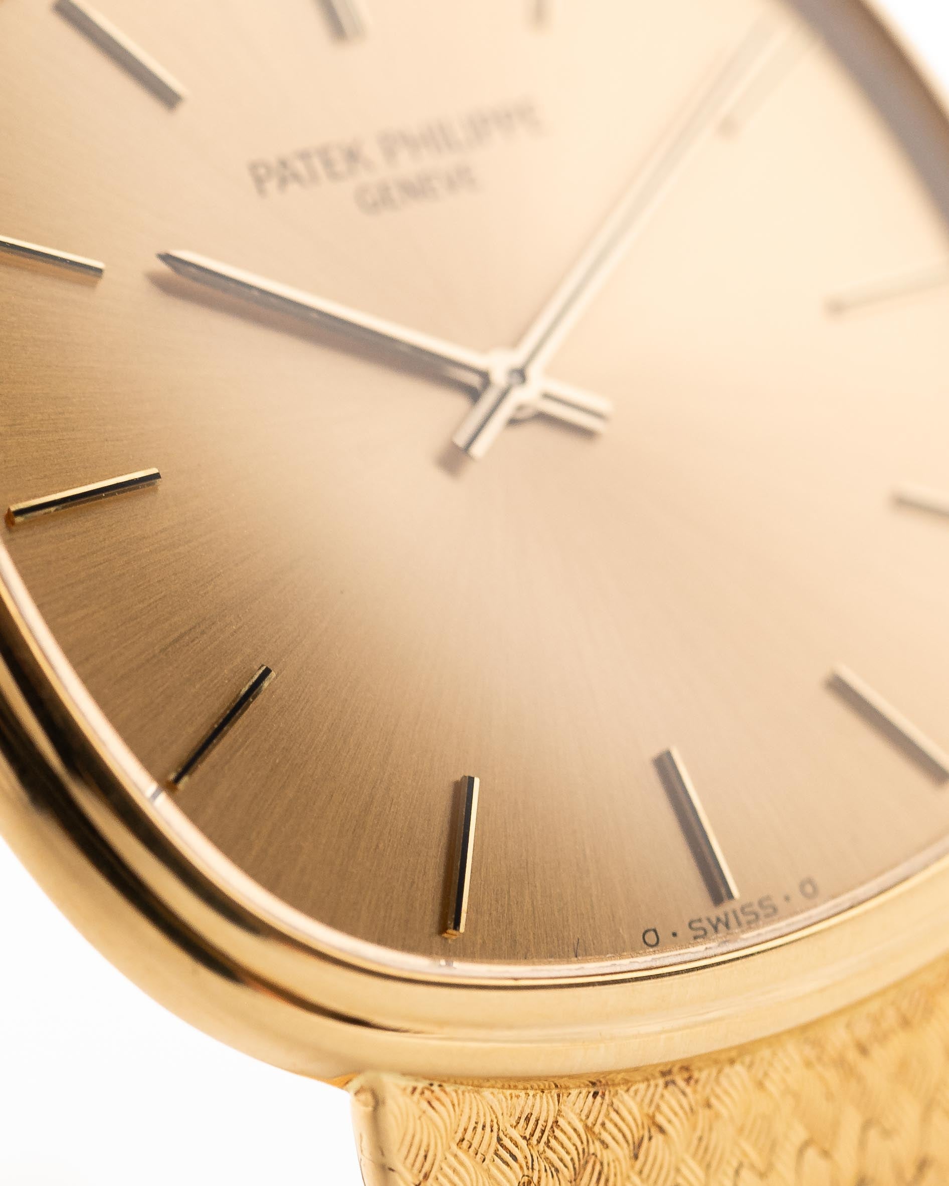 Patek-Philippe 18k Gold M96s Royal Look RR View