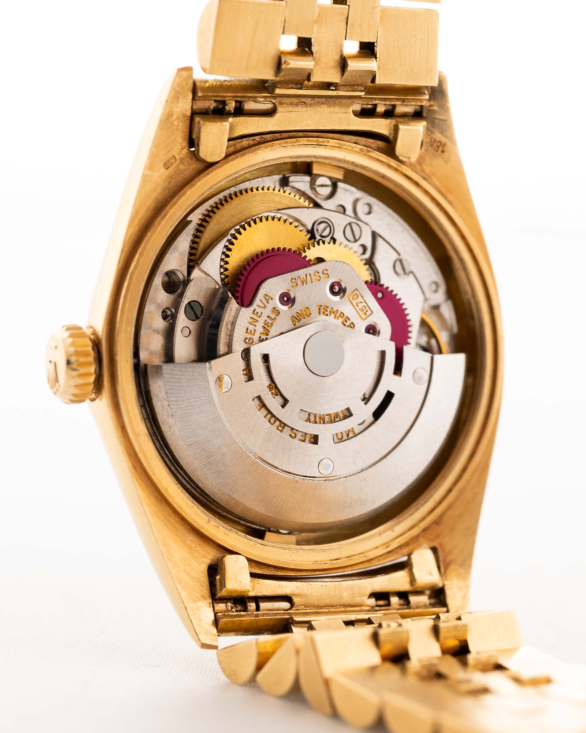 Royal Smoky  Black Glit Live Attraction AMG 1601 18k Gold