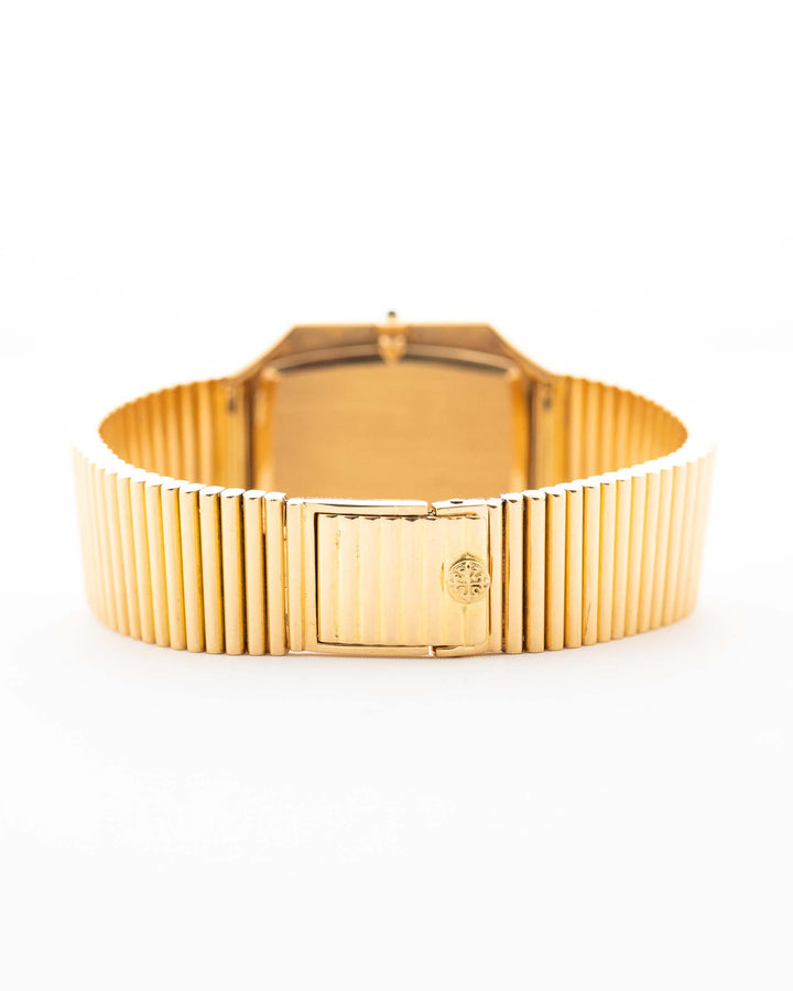 Royal Attractive Moon Phase G65s Classic Shield